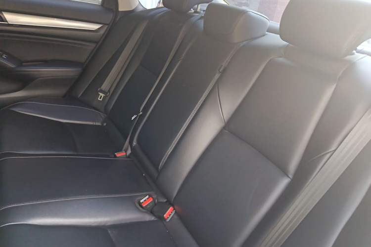 Used Honda Accord 2018 260TURBO Elite Edition China VI Left Rear Seat