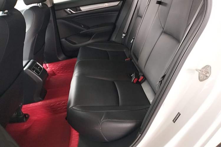 Used Honda Accord 2018 260TURBO Luxury Edition China VI Left Rear Seat