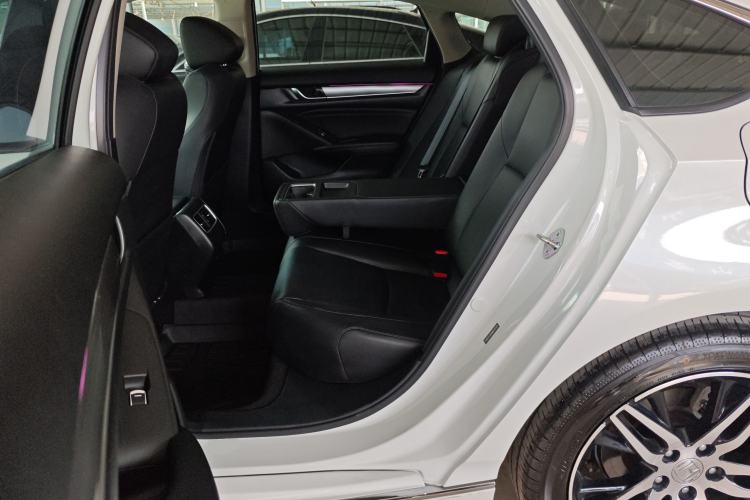 Used Honda Accord 2018 260TURBO Elite Edition China VI Left Rear Seat