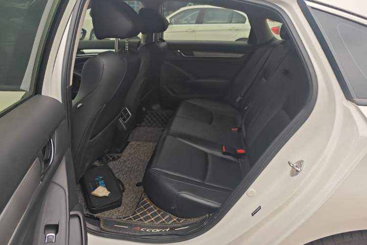 Used Honda Accord 2018 260TURBO Elite Edition China VI Left Rear Seat