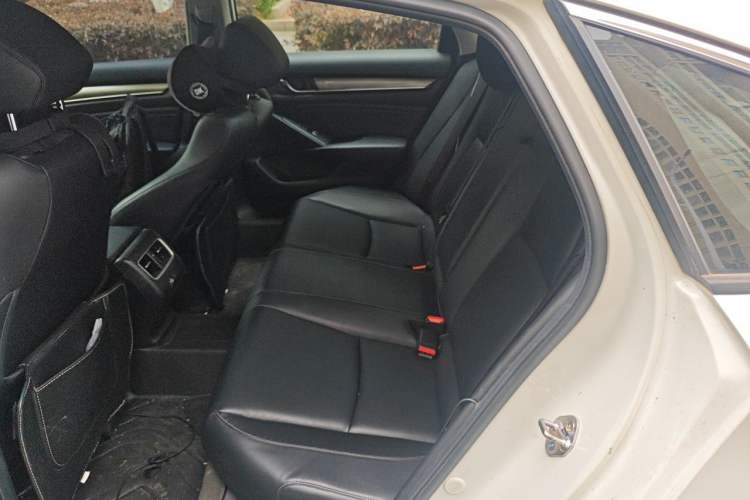 Used Honda Accord 2018 260TURBO Luxury Edition China VI Left Rear Seat