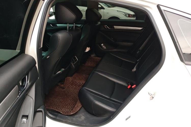 Used Honda Accord 2018 260TURBO Elite Edition China VI Left Rear Seat