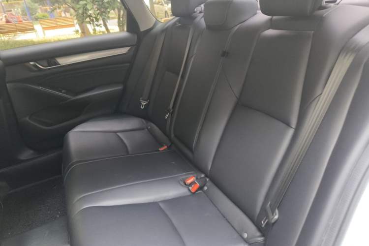 Used Honda Accord 2018 260TURBO Elite Edition China VI Left Rear Seat