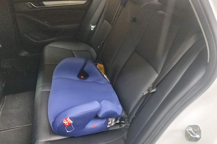 Used Honda Accord 2018 Rui Hybrid 2.0L Rui Ling Edition China VI Left Rear Seat