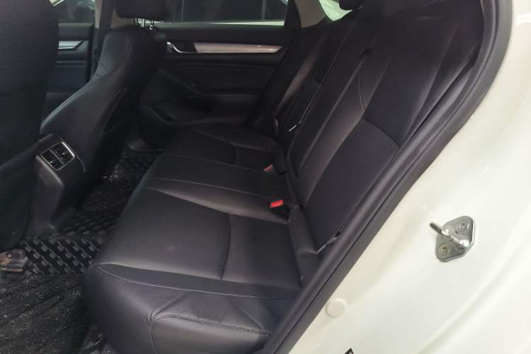 Used Honda Accord 2018 260TURBO Elite Edition China VI Left Rear Seat