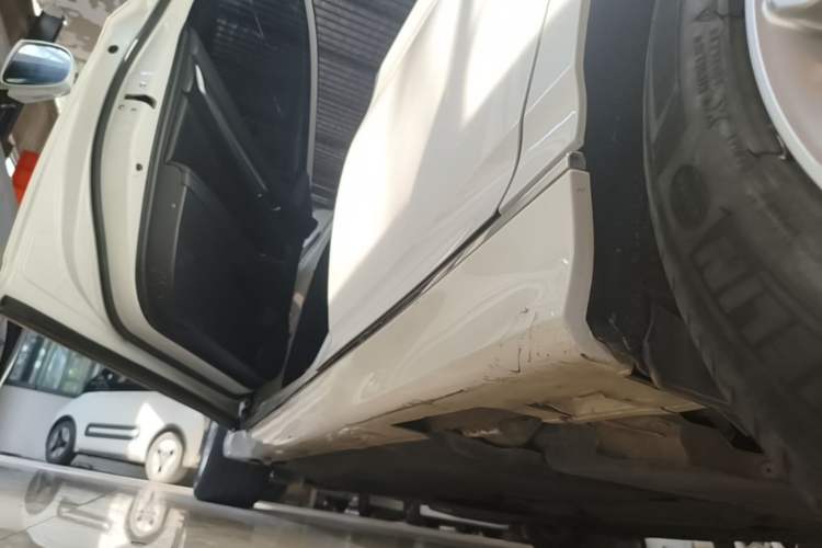 Used Honda Accord 2018 260TURBO Elite Edition China VI Left Side Sill