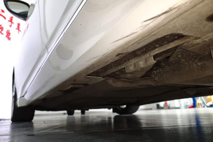 Used Honda Accord 2018 260TURBO Elite Edition China V Left Side Sill