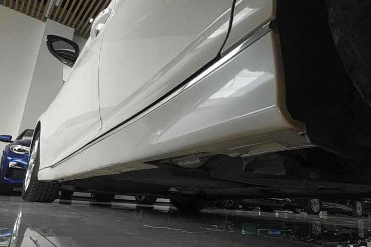 Used Honda Accord 2018 260TURBO Elite Edition China V Left Side Sill