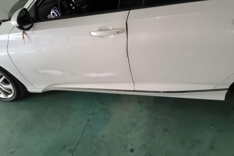 Used Honda Accord 2018 260TURBO Elite Edition China VI Left Side Sill