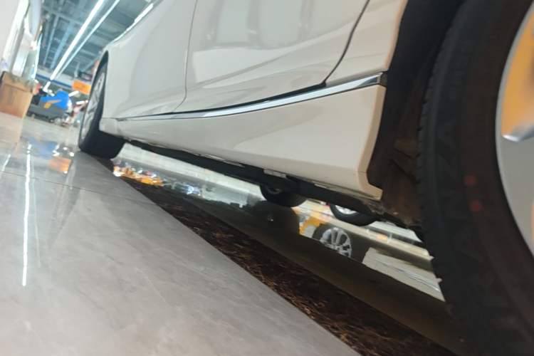 Used Honda Accord 2018 260TURBO Elite Edition China V Left Side Sill
