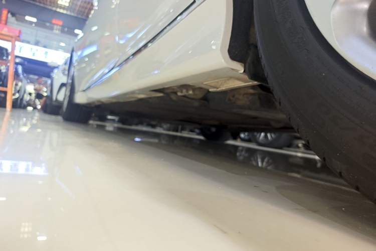 Used Honda Accord 2018 260TURBO Elite Edition China V Left Side Sill