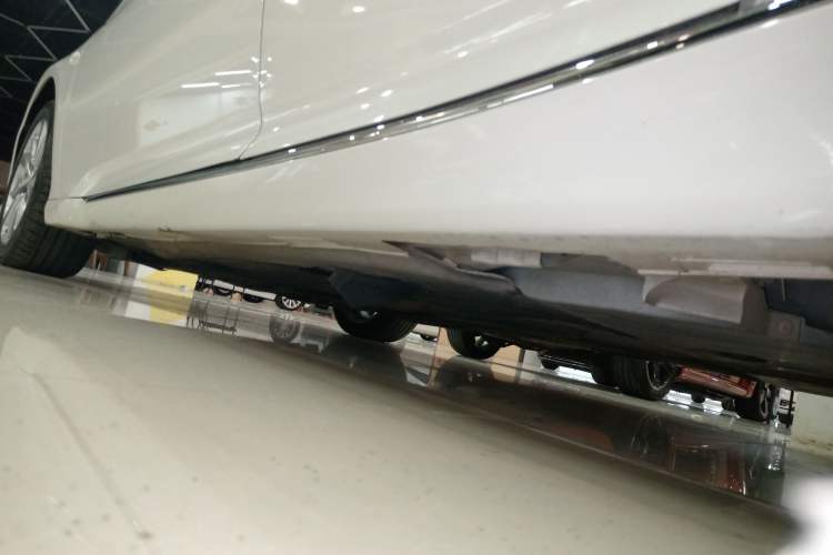 Used Honda Accord 2018 230TURBO Comfort Edition China VI Emission Standard Left Side Sill