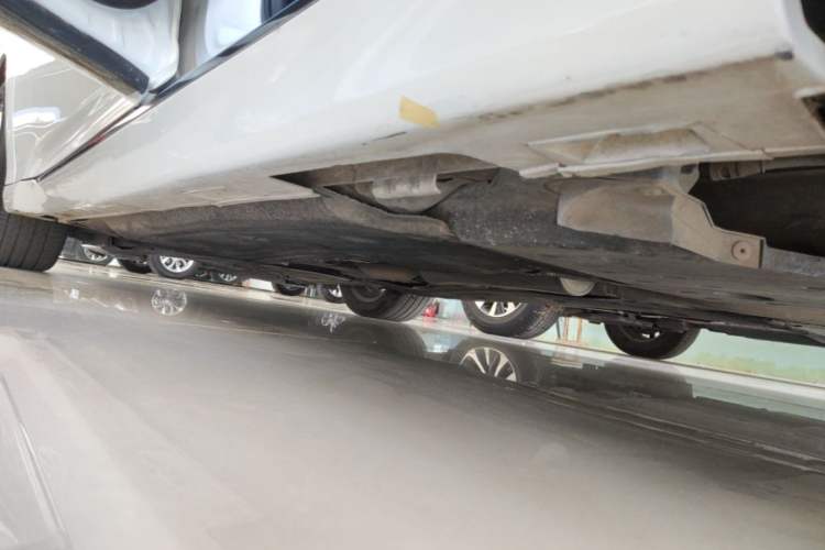 Used Honda Accord 2018 260TURBO Luxury Edition China VI Left Side Sill