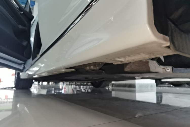 Used Honda Accord 2018 260TURBO Elite Edition China VI Left Side Sill