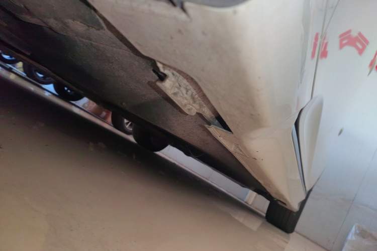 Used Honda Accord 2018 260TURBO Elite Edition China VI Left Side Sill