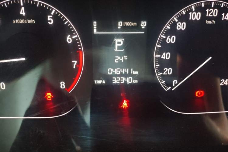 Used Honda Accord 2018 260TURBO Elite Edition China V Odometer Close Up