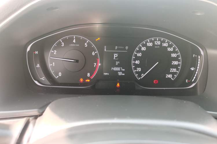 Used Honda Accord 2018 230TURBO Comfort Version National V Odometer Close Up