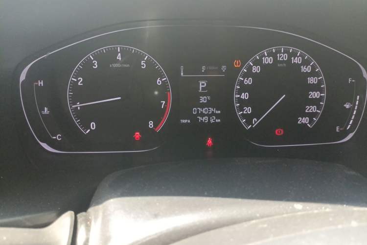 Used Honda Accord 2018 260TURBO Elite Edition China V Odometer Close Up