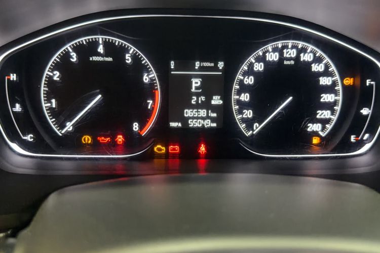 Used Honda Accord 2018 260TURBO Elite Edition China V Odometer Close Up