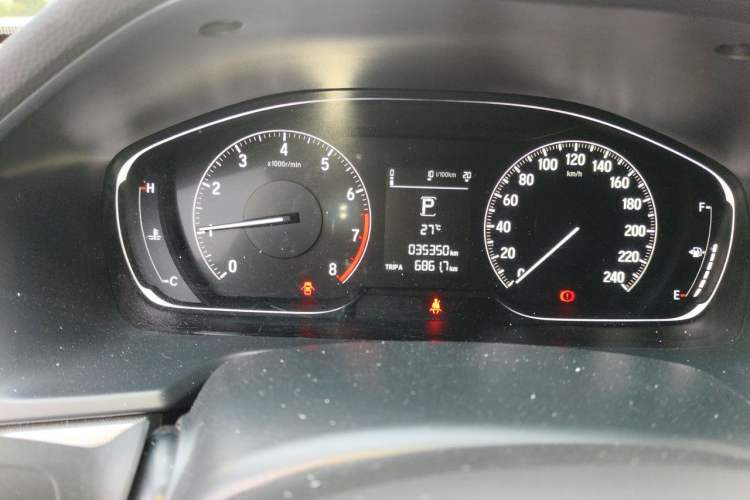 Used Honda Accord 2018 260TURBO Elite Edition China V Odometer Close Up
