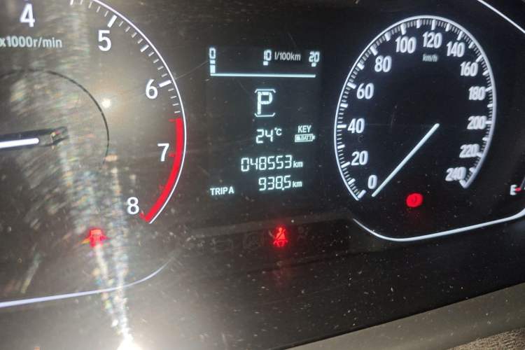 Used Honda Accord 2018 260TURBO Elite Edition China VI Odometer Close Up