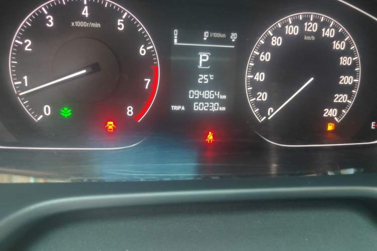 Used Honda Accord 2018 260TURBO Elite Edition China VI Odometer Close Up