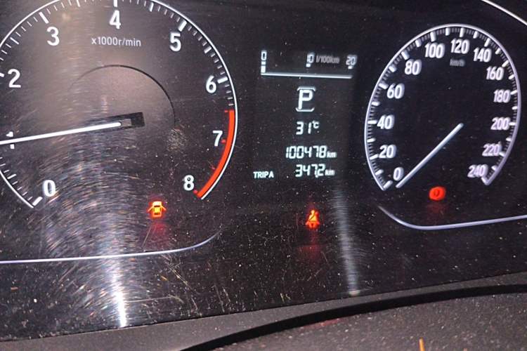 Used Honda Accord 2018 230TURBO Comfort Version National V Odometer Close Up