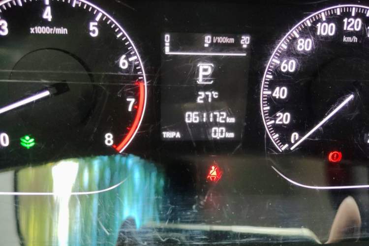 Used Honda Accord 2018 260TURBO Elite Edition China V Odometer Close Up