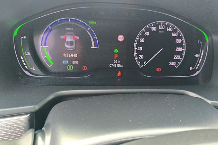 Used Honda Accord 2018 Rui Hybrid 2.0L Rui Ling Edition China VI Odometer Close Up
