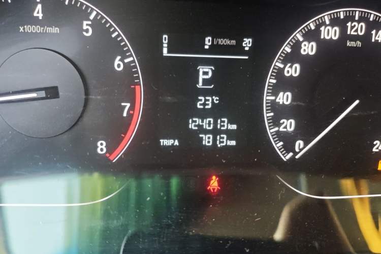 Used Honda Accord 2018 260TURBO Elite Edition China V Odometer Close Up