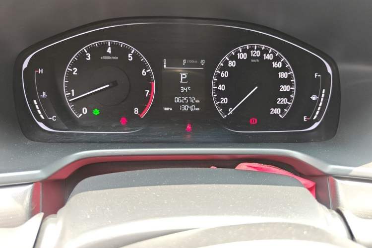 Used Honda Accord 2018 260TURBO Elite Edition China VI Odometer Close Up