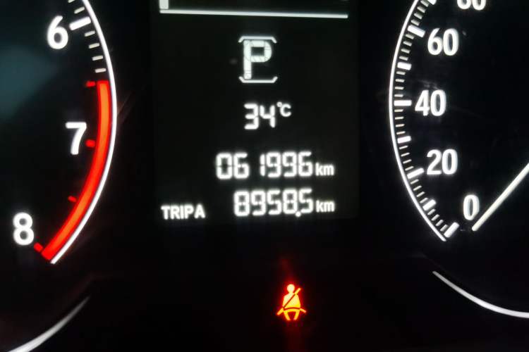 Used Honda Accord 2018 260TURBO Elite Edition China VI Odometer Close Up