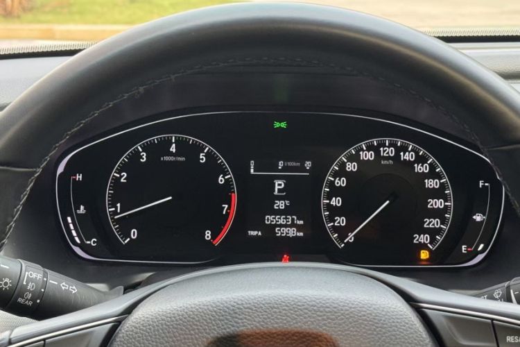 Used Honda Accord 2018 260TURBO Elite Edition China VI Odometer Close Up