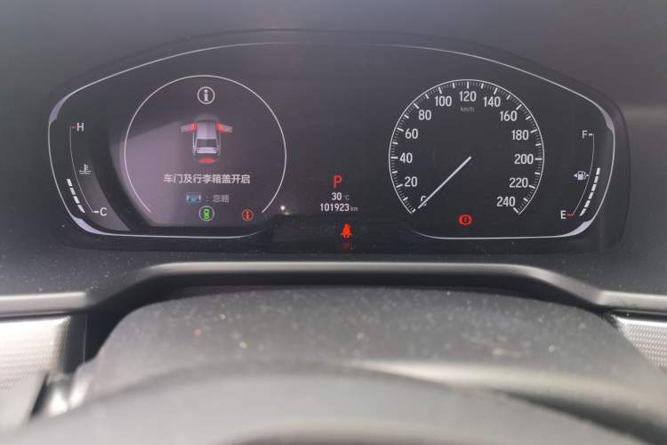 Used Honda Accord 2018 260TURBO Luxury Edition China VI Odometer Close Up
