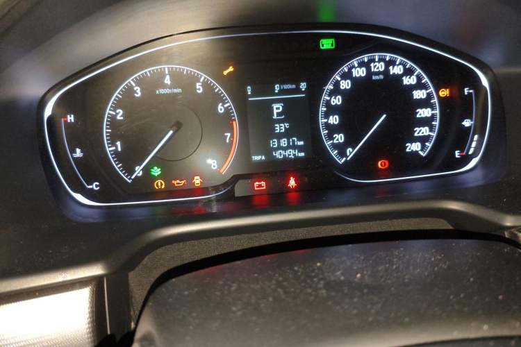 Used Honda Accord 2018 260TURBO Elite Edition China VI Odometer Close Up