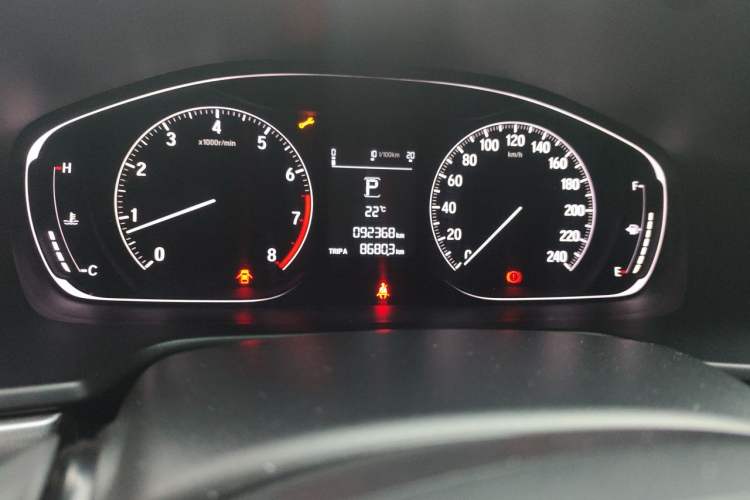 Used Honda Accord 2018 260TURBO Elite Edition China VI Odometer Close Up