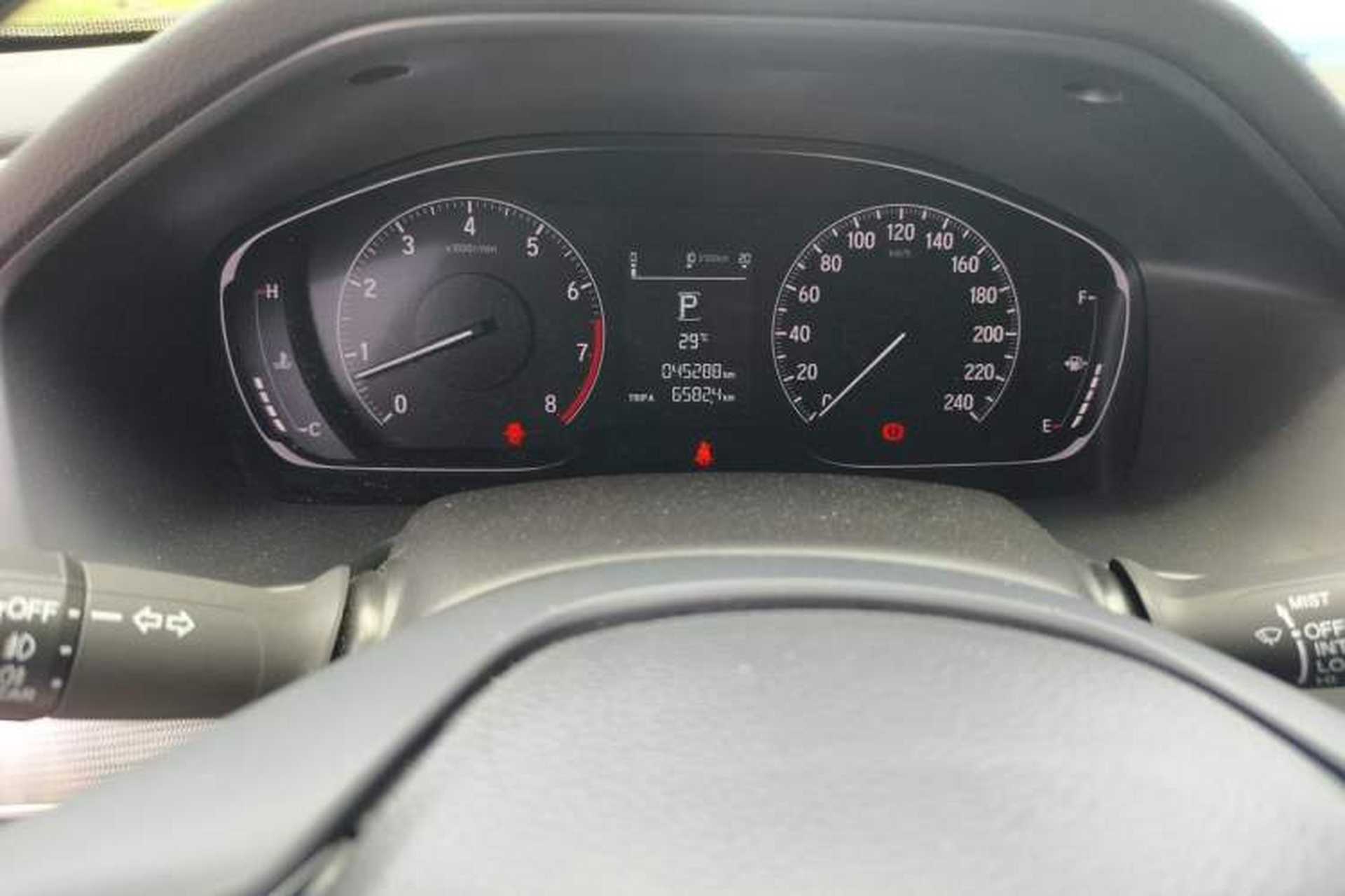 Used Honda Accord 2018 260TURBO Elite Edition China VI Odometer Close Up