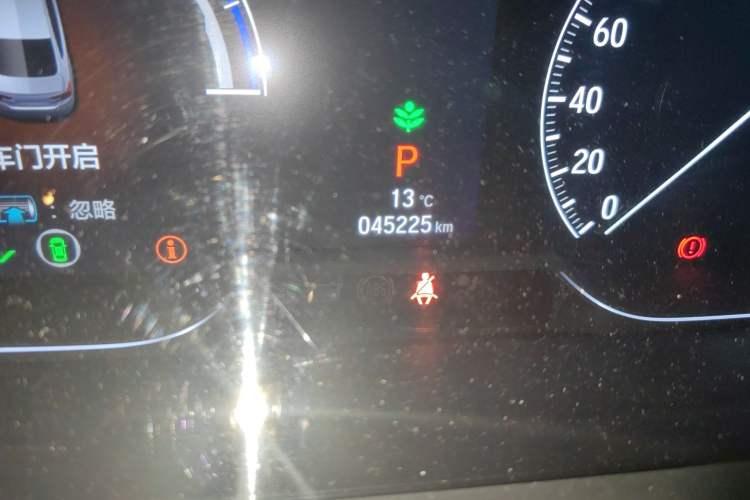 Used Honda Accord 2018 Rui Hybrid 2.0L Rui Ling Edition China VI Odometer Close Up