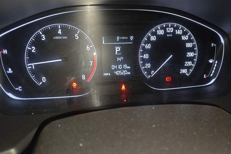 Used Honda Accord 2018 260TURBO Elite Edition China V Odometer Close Up