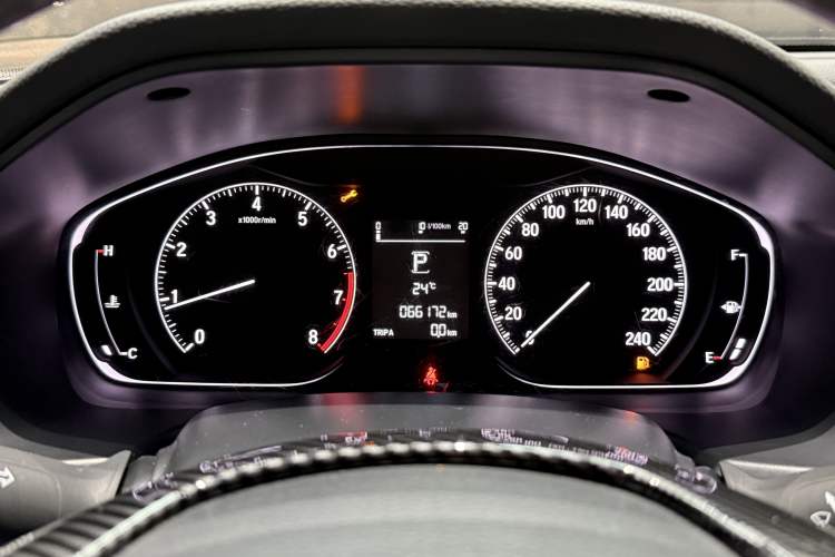Used Honda Accord 2018 260TURBO Elite Edition China VI Odometer Close Up
