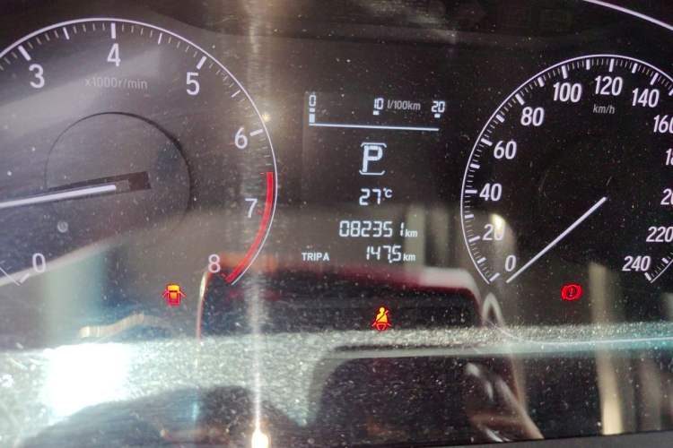 Used Honda Accord 2018 260TURBO Elite Edition China VI Odometer Close Up