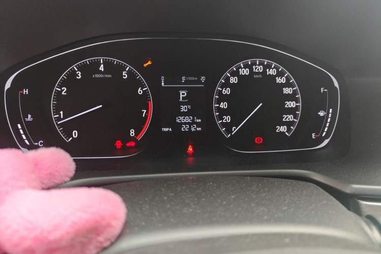 Used Honda Accord 2018 260TURBO Elite Edition China V Odometer Close Up