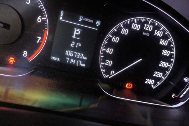 Used Honda Accord 2018 260TURBO Elite Edition China V Odometer Close Up
