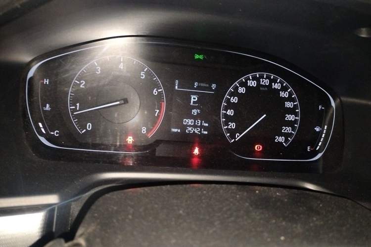 Used Honda Accord 2018 260TURBO Elite Edition China VI Odometer Close Up