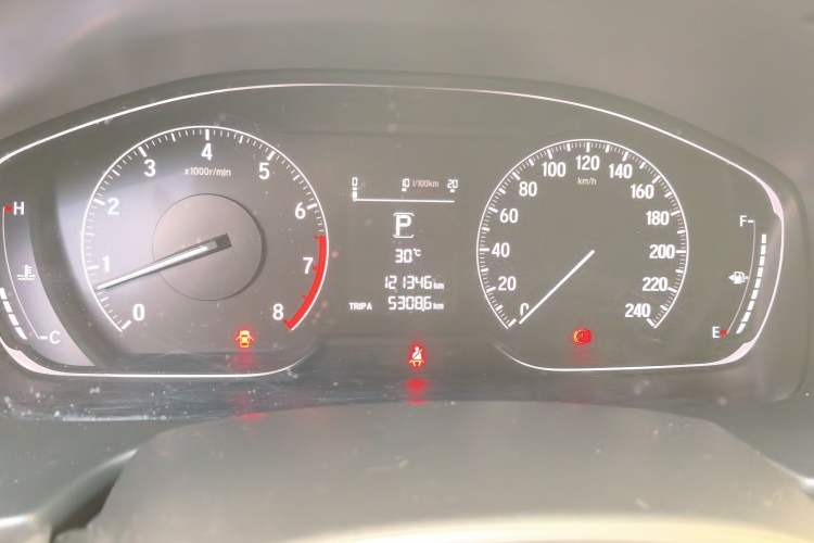 Used Honda Accord 2018 260TURBO Elite Edition China V Odometer Close Up
