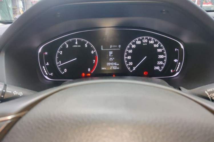 Used Honda Accord 2018 260TURBO Elite Edition China V Odometer Close Up