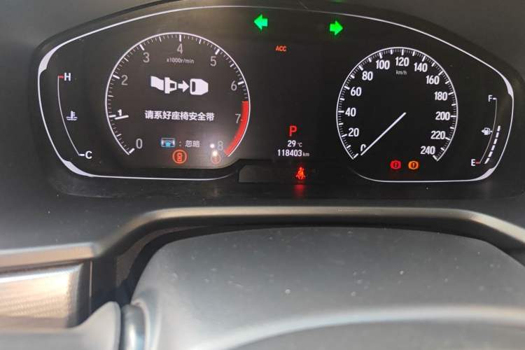 Used Honda Accord 2018 260TURBO Luxury Edition China V Emission Standard Odometer Close Up