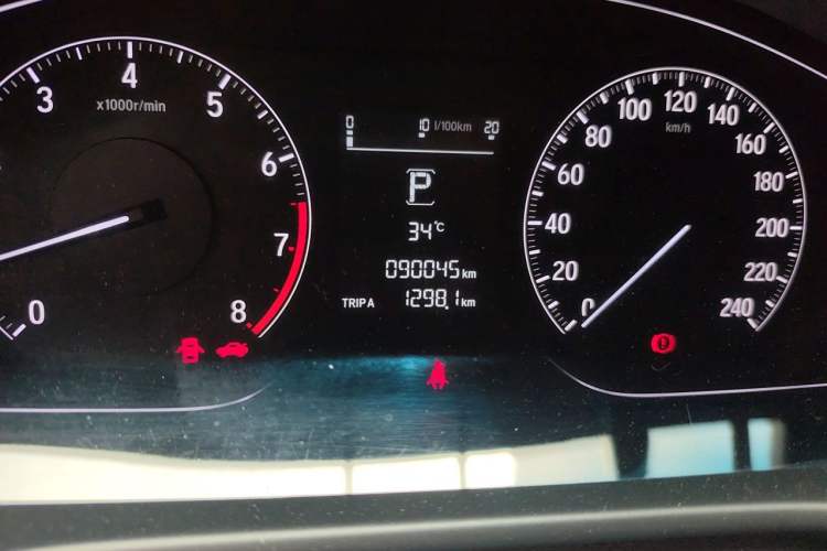 Used Honda Accord 2018 260TURBO Elite Edition China VI Odometer Close Up