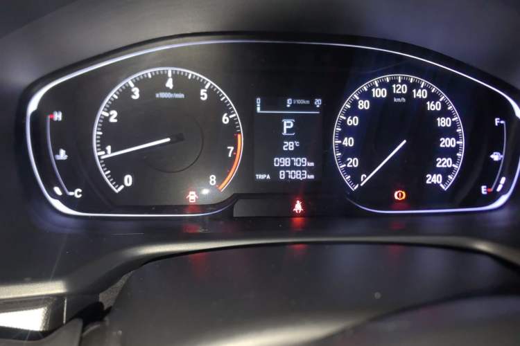 Used Honda Accord 2018 260TURBO Elite Edition China V Odometer Close Up