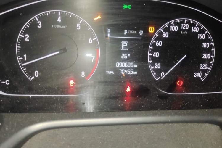 Used Honda Accord 2018 260TURBO Elite Edition China VI Odometer Close Up